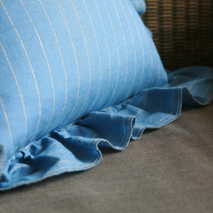L.Wide Ruffle Cushion Cover