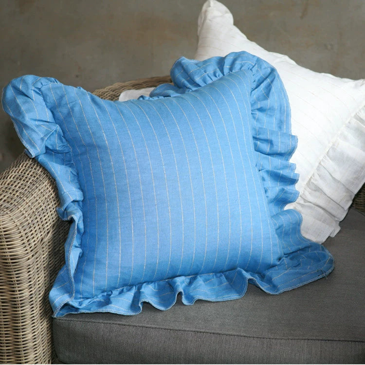 L.Wide Ruffle Cushion Cover