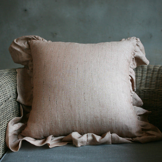 L.Wide Ruffle Cushion Cover