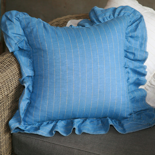 L.Wide Ruffle Cushion Cover